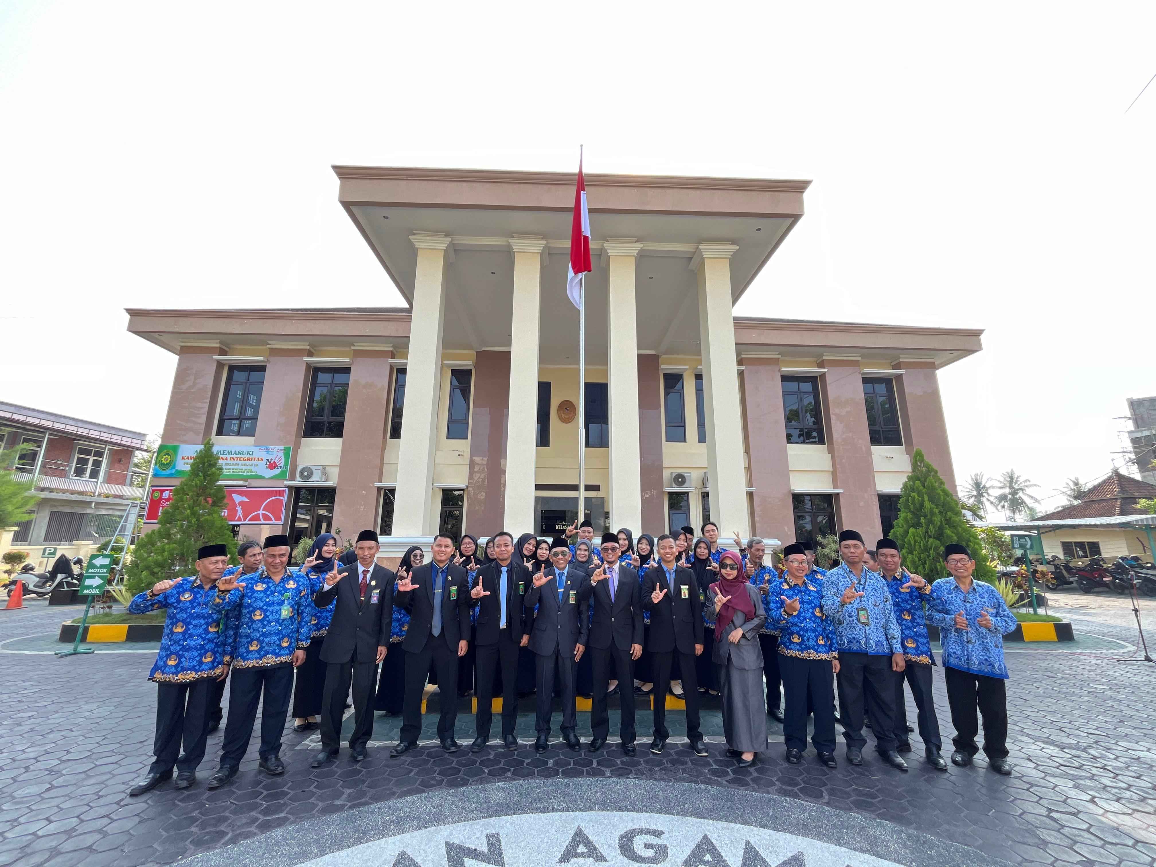 10Nov APel